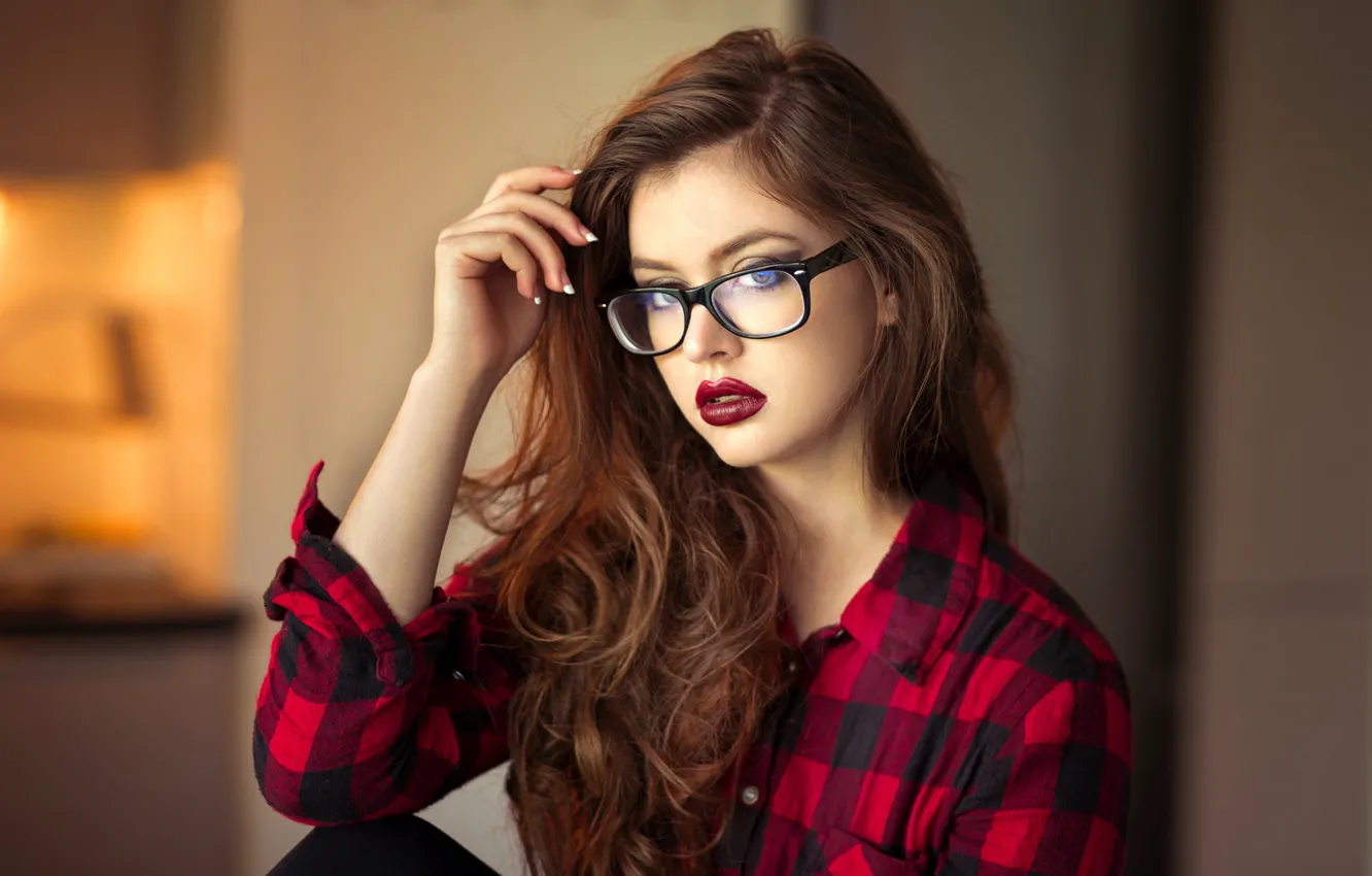Photo wallpaper look, background, model, portrait, makeup, glasses, hairstyle, shirt