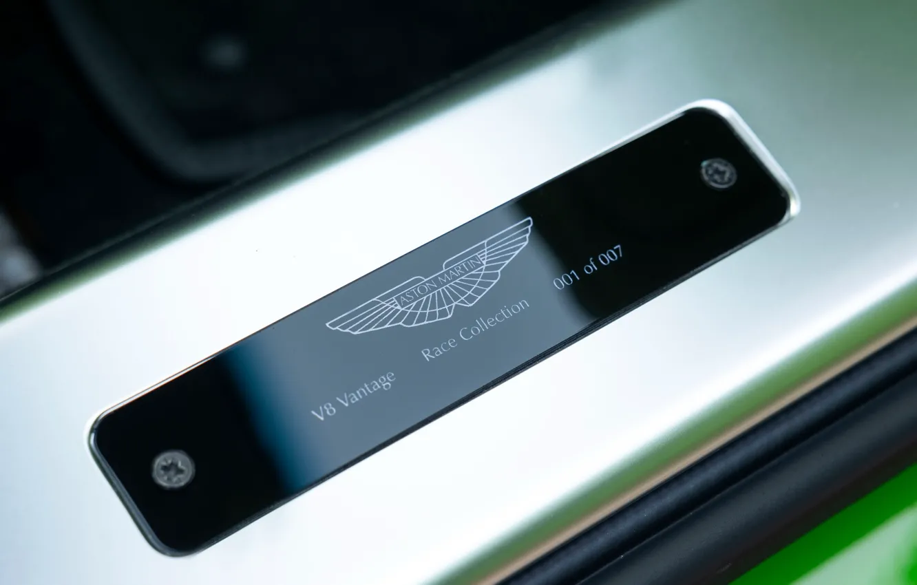 Photo wallpaper Vantage, Aston Martin V8, 2010, Coupe, Aston Martin V8 Vantage, V8 Vantage Race Collection 007 …