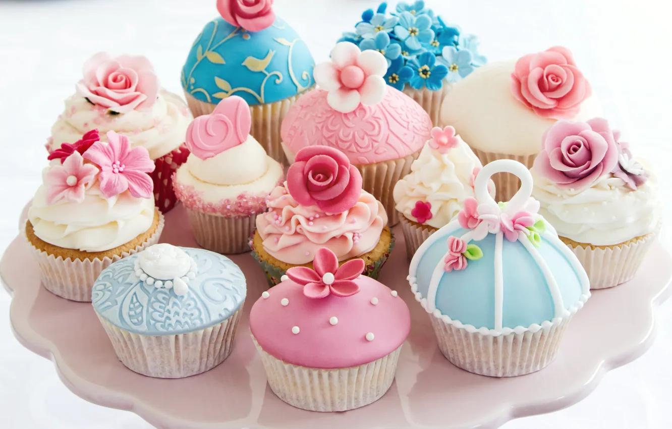 Photo wallpaper flowers, form, heart, cream, dessert, cupcakes