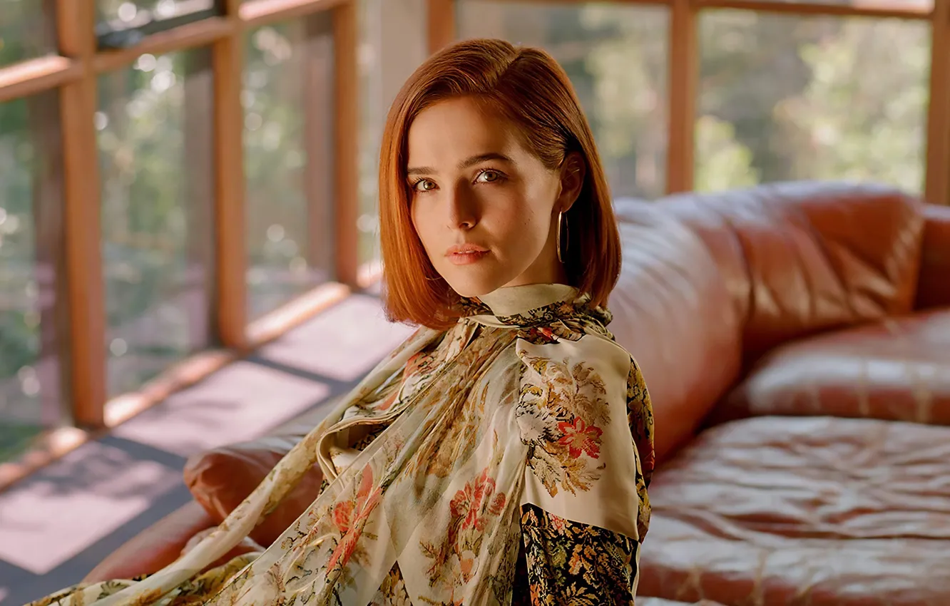 Photo wallpaper look, girl, face, pose, dress, actress, lips, Zoey Deutch