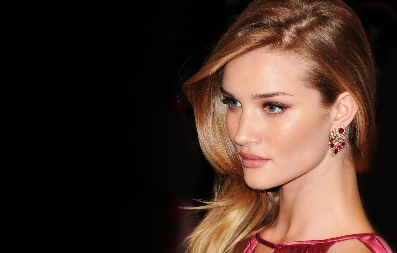 Photo wallpaper model, portrait, actress, beauty, black background, Rosie Huntington-Whiteley, Rosie Huntington-Whiteley