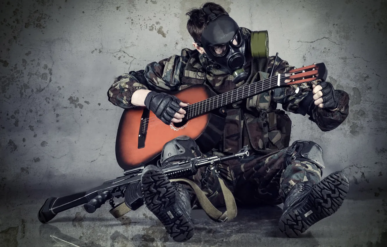 Photo wallpaper hope, guitar, the situation, blur, mask, machine, gas mask, camouflage