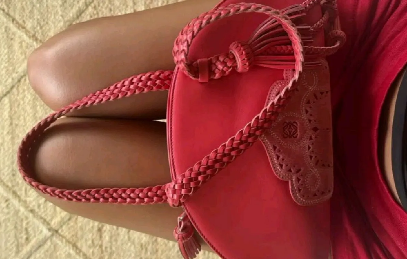 Photo wallpaper girl, handbag, elegance, red skirt, slender legs, tanned legs