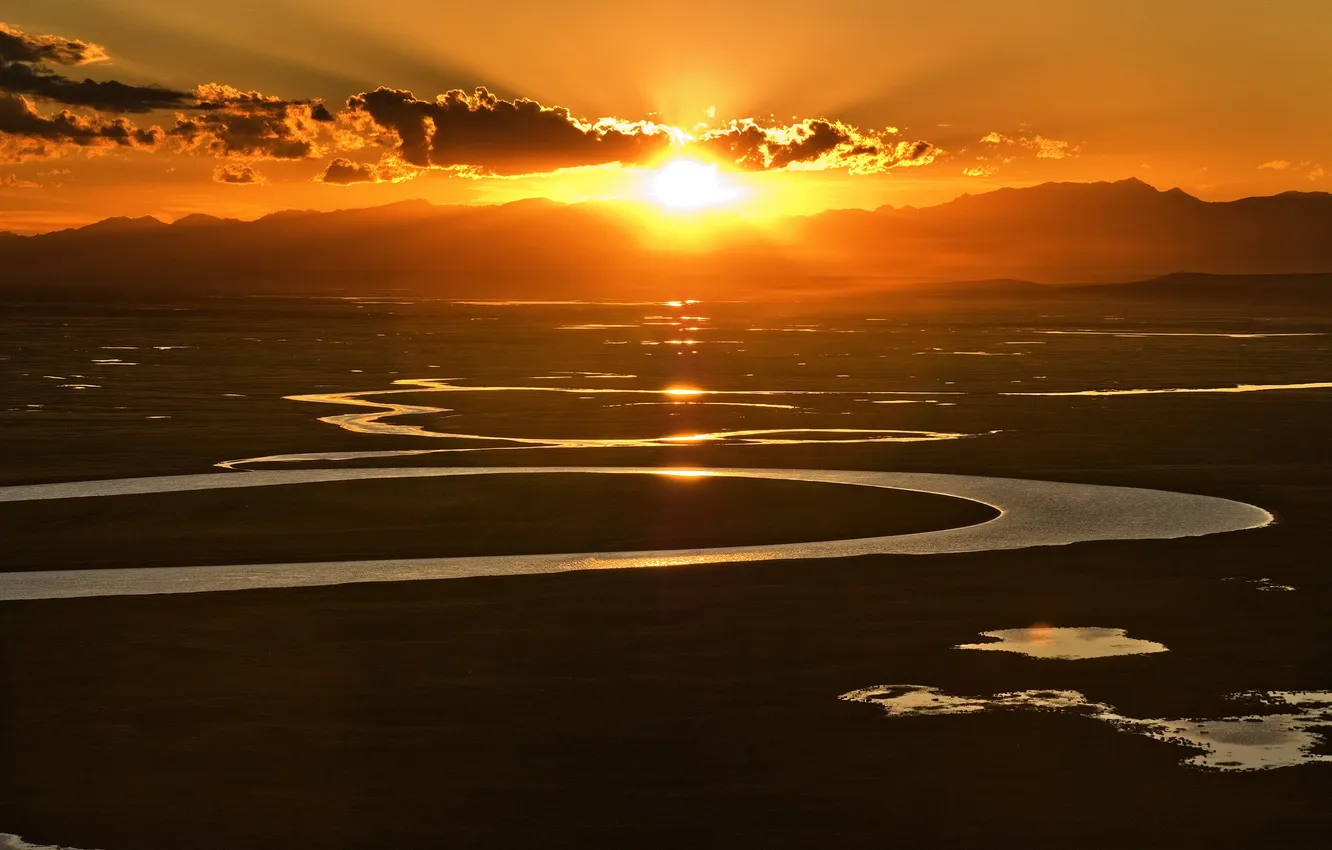 Photo wallpaper the sky, water, clouds, sunset, mountains, river, plain, China