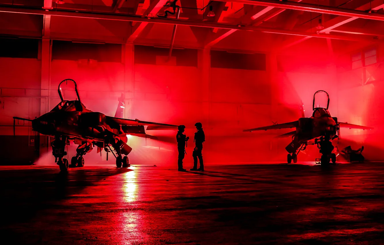 Photo wallpaper red, Jaguar, lighting, hangar, pilots, fighter-bomber, SEPECAT