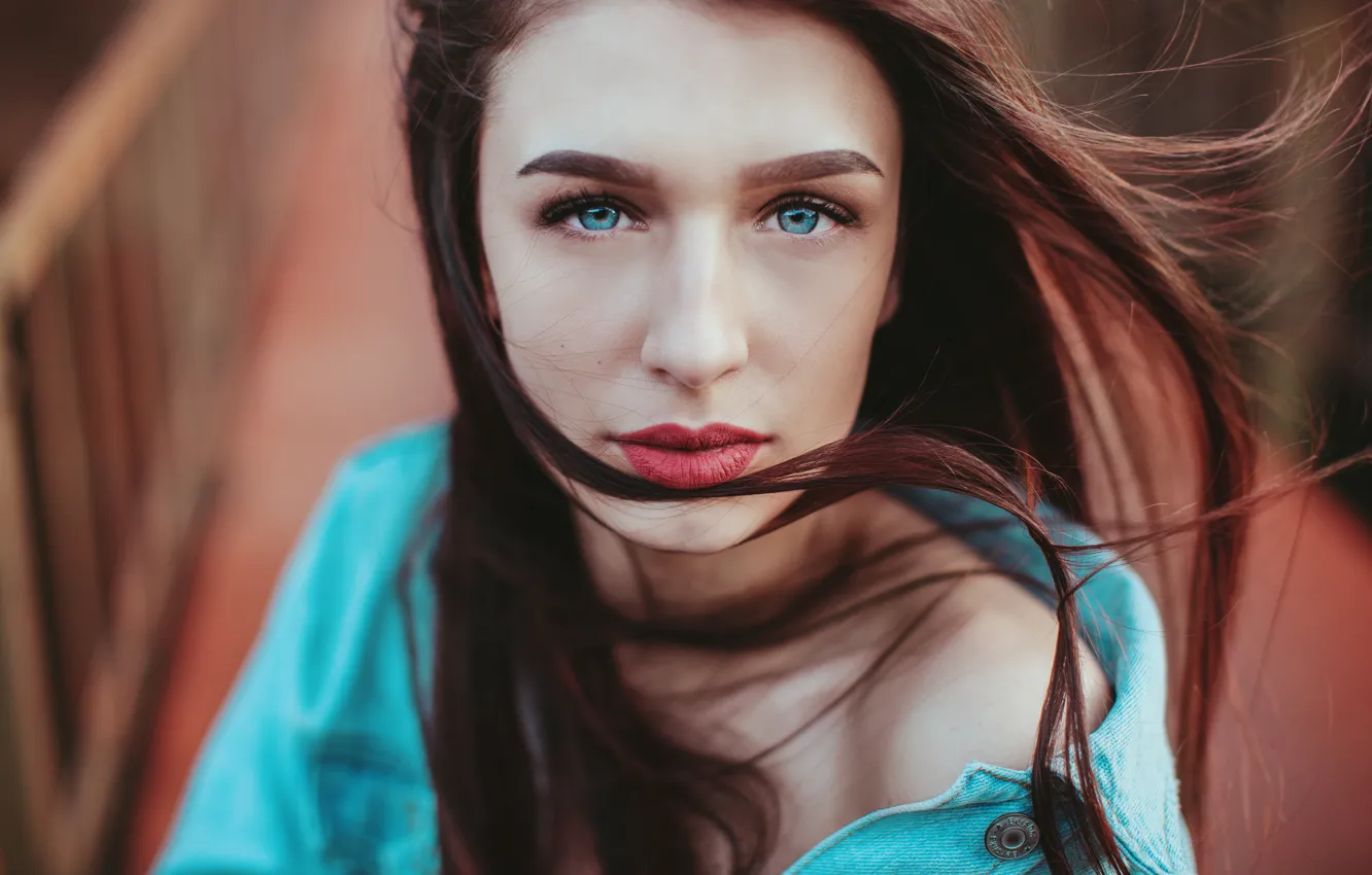Photo wallpaper look, girl, face, hair, portrait, sponge, blue eyes, shoulders