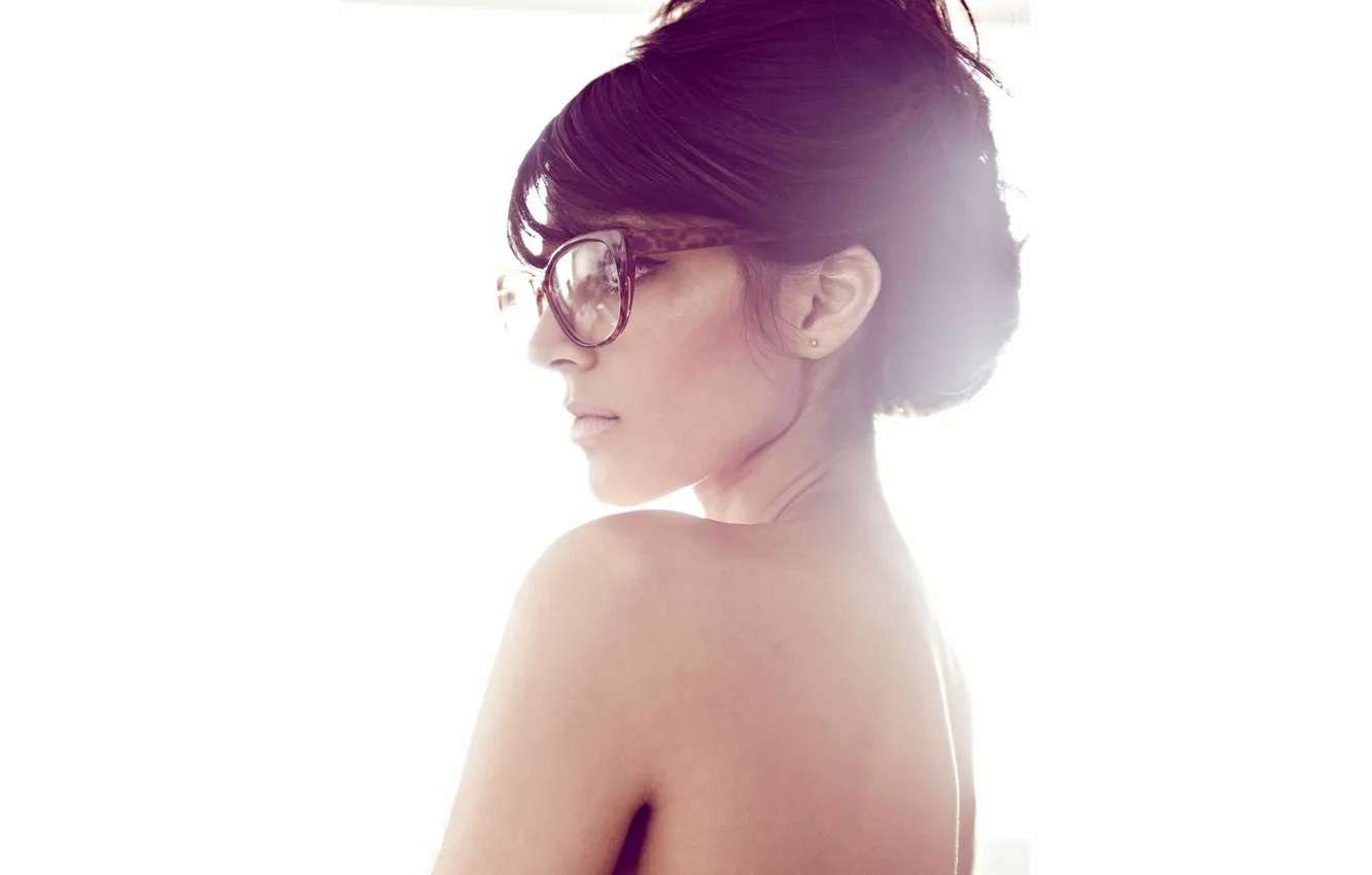 Photo wallpaper girl, light, hair, glasses, hairstyle
