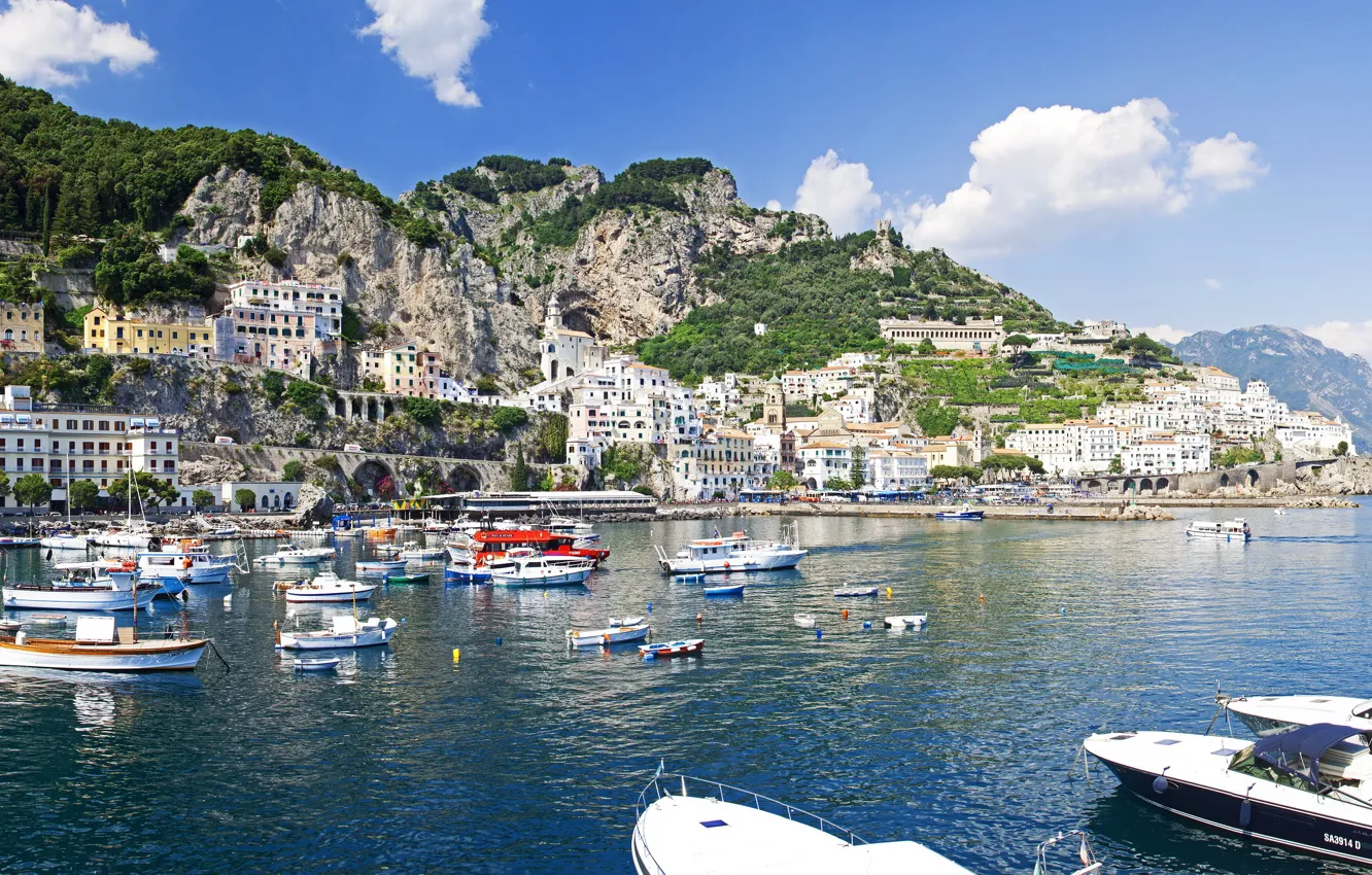 Photo wallpaper mountains, the city, photo, coast, home, Italy, boats, Amalfi