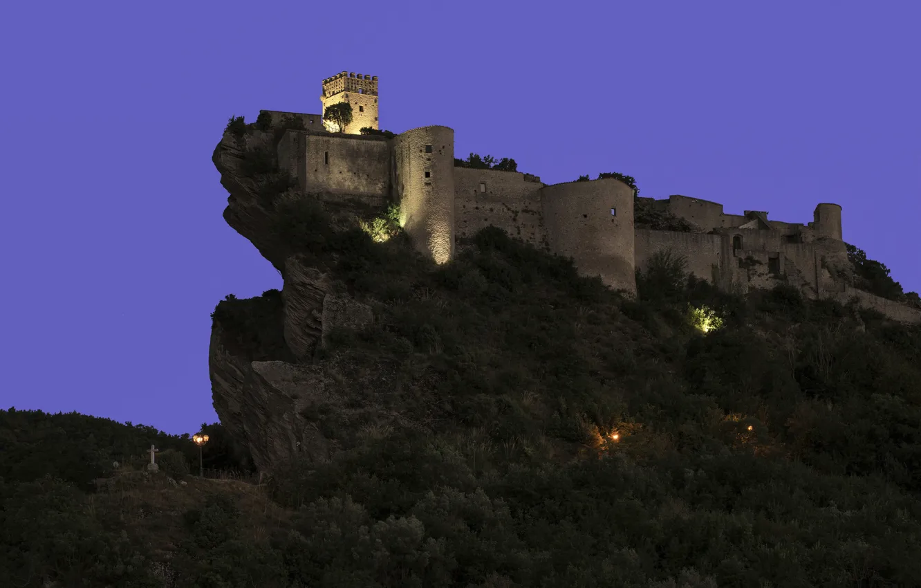 Photo wallpaper night, lights, rock, castle, Italy, Abruzzo, Roccascalegna