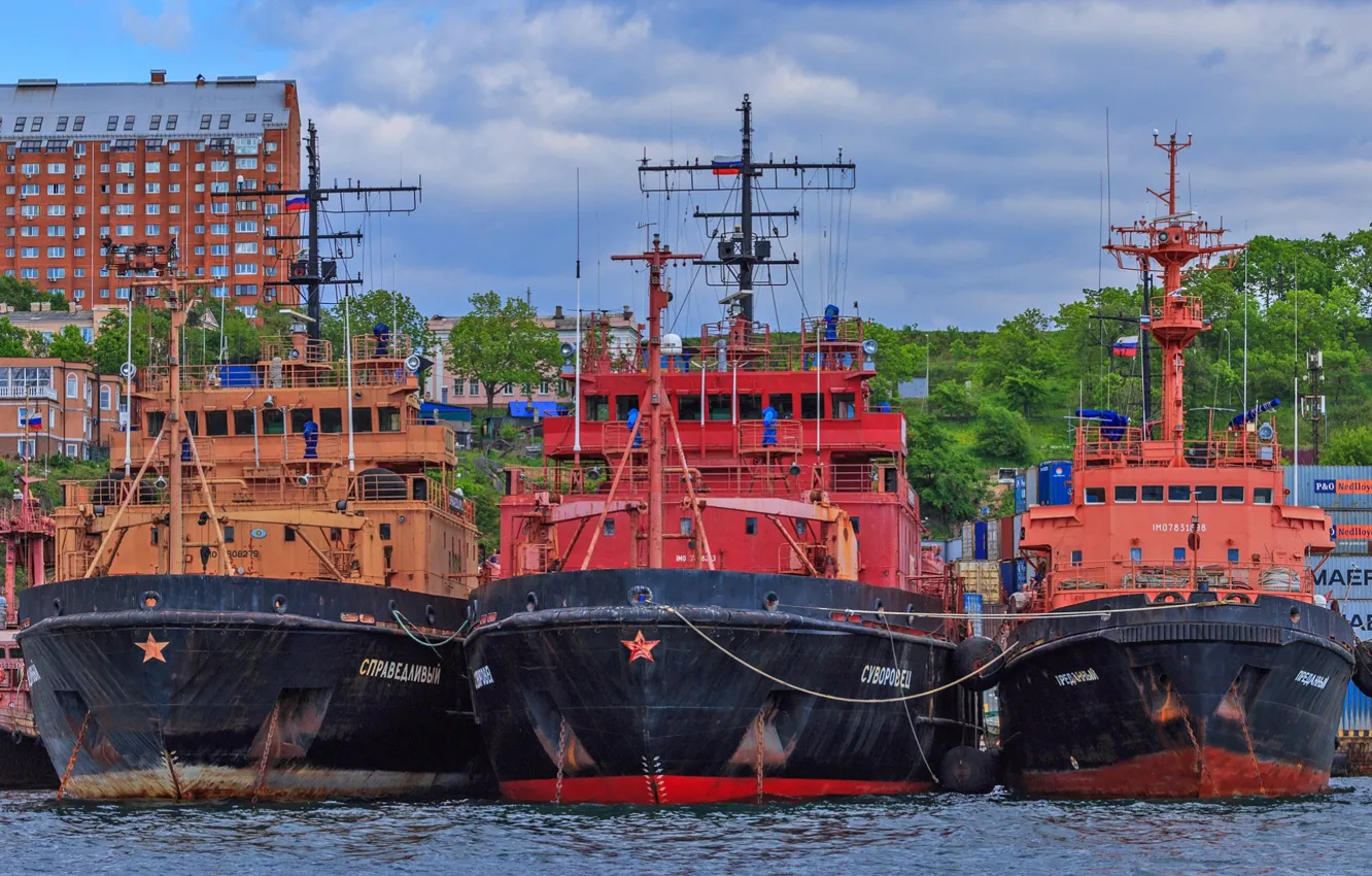 Photo wallpaper ship, pier, lifeguard