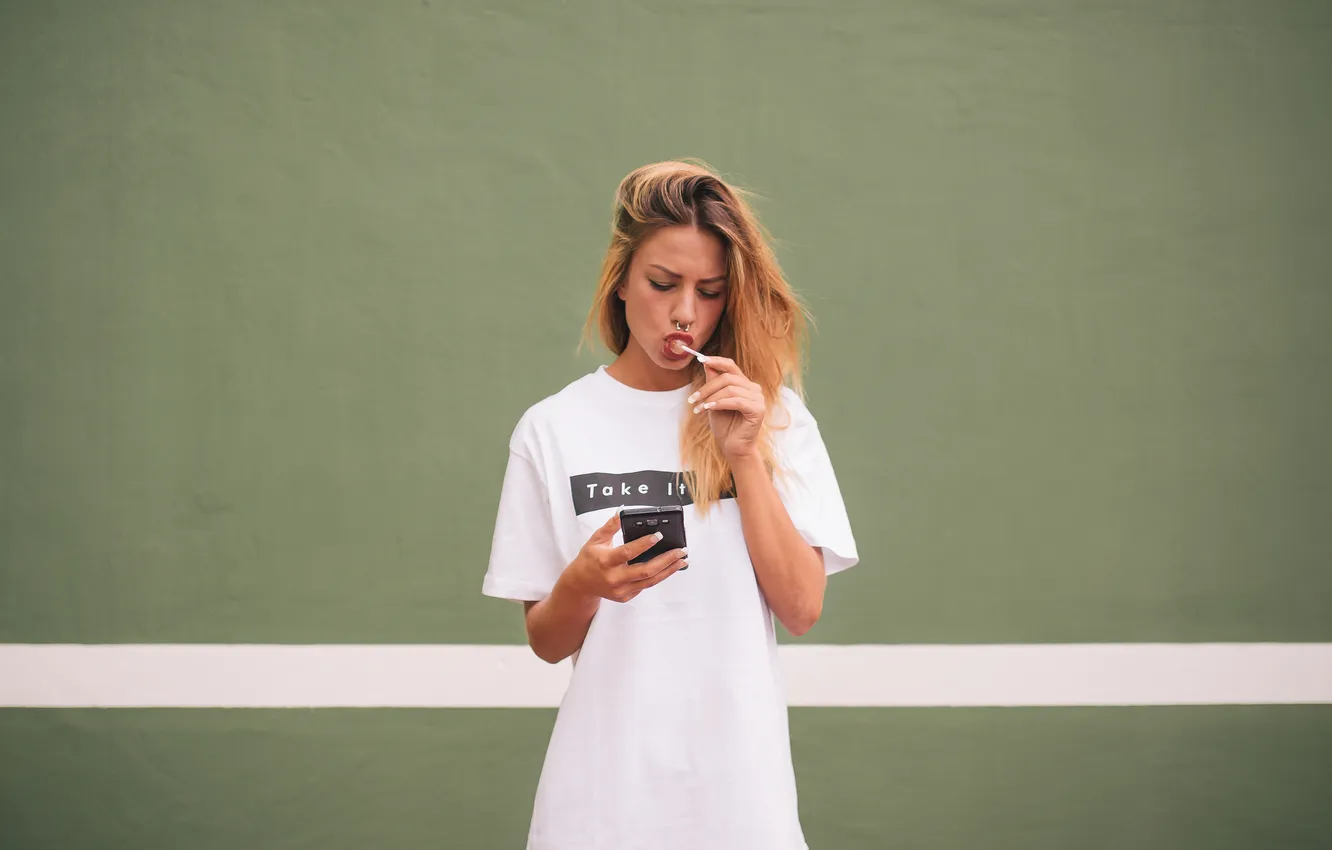 Photo wallpaper summer, girl, face, background, Mike, cellphones