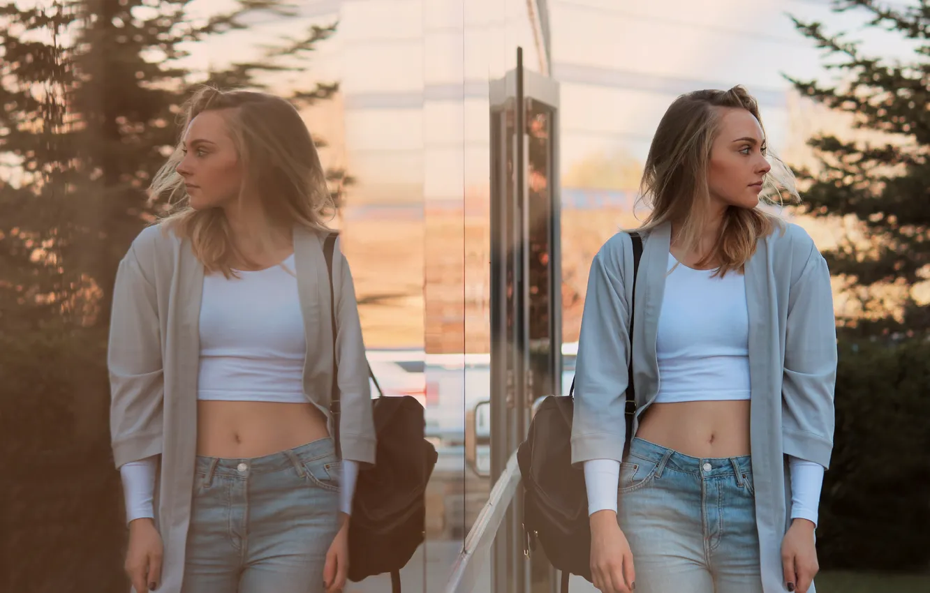 Photo wallpaper girl, face, reflection, hair, profile