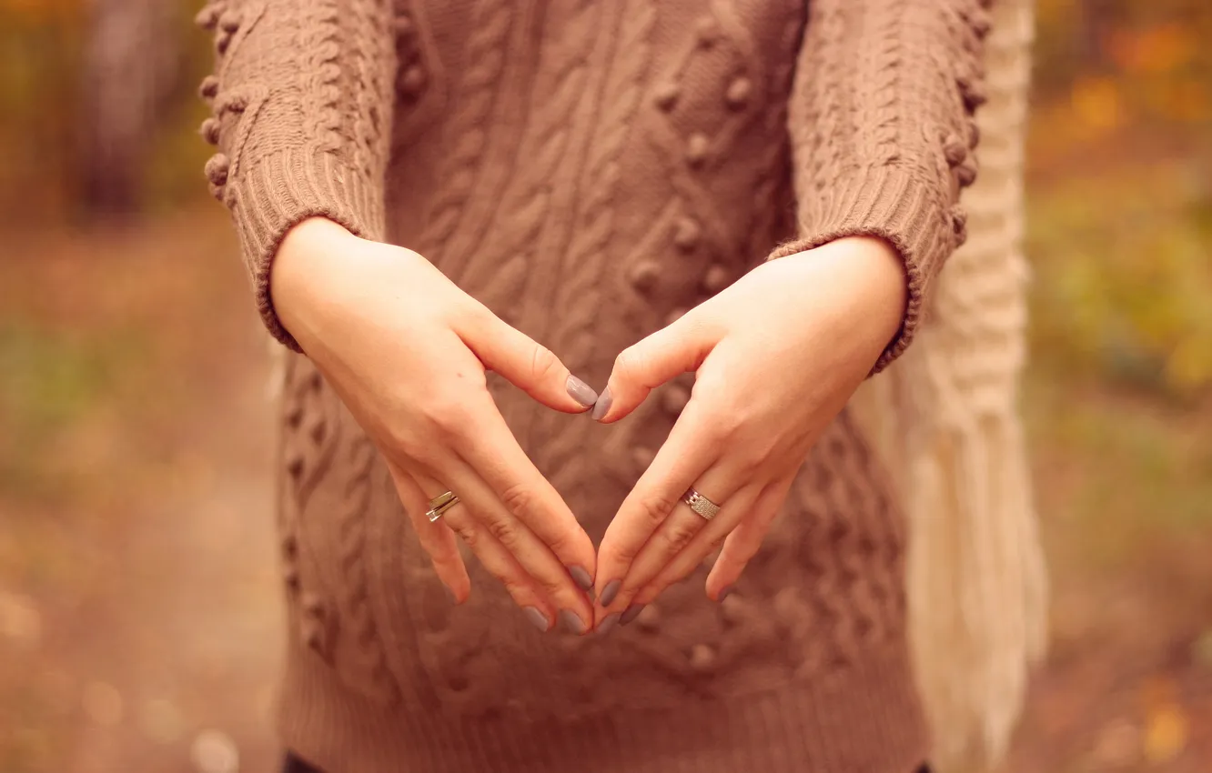 Photo wallpaper girl, ring, hands, sweater, pregnancy