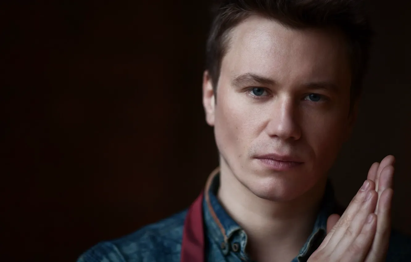 Photo wallpaper portrait, singer, Anton Zatsepin