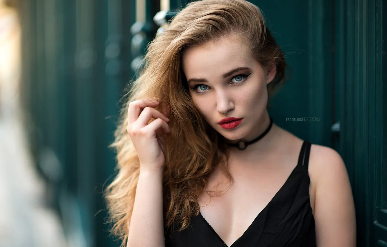 Photo wallpaper look, pose, model, the fence, portrait, makeup, dress, hairstyle