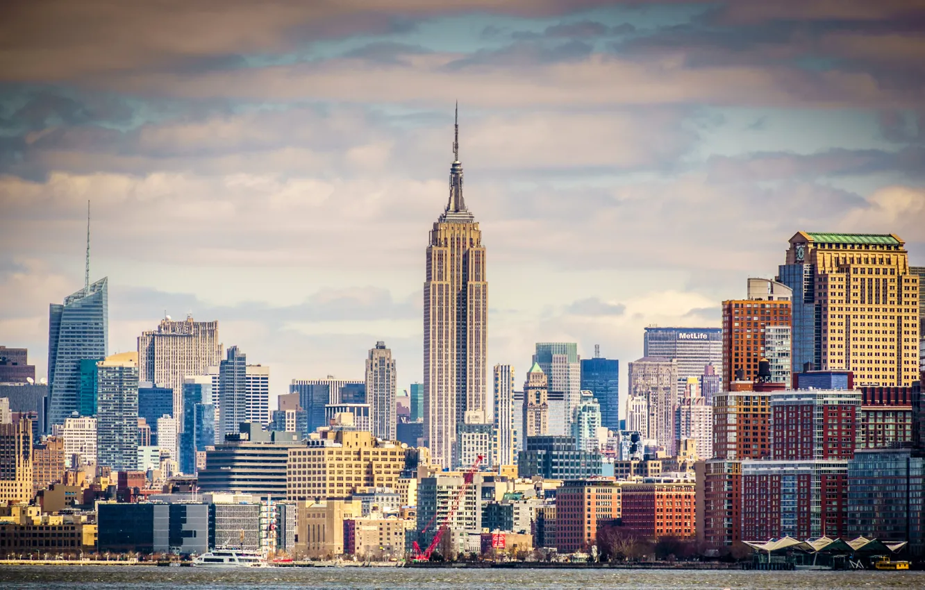 Photo wallpaper the sky, clouds, river, tower, home, New York, USA, Empire State Building