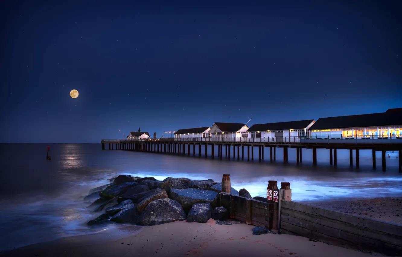 Photo wallpaper night, lights, England, pierce, Suffolk, Suffolk