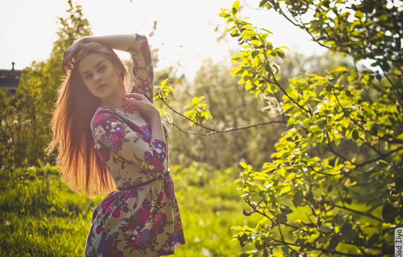 Photo wallpaper girl, rays, photographer, girl, photography, photographer, Ilya Klad, Ilya Baggage