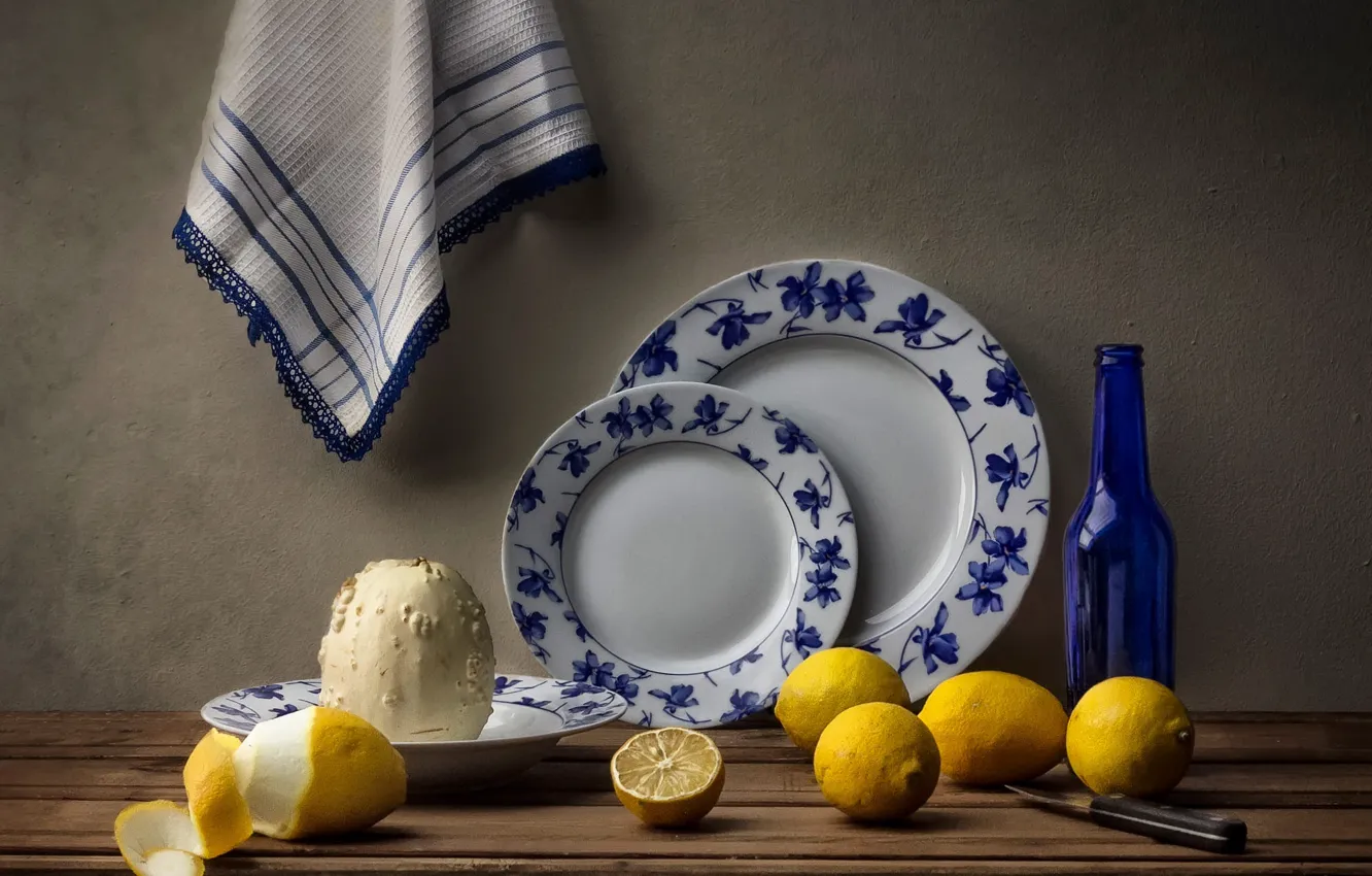 Photo wallpaper plate, bottle, table, glass, wall, peel, towel, Board