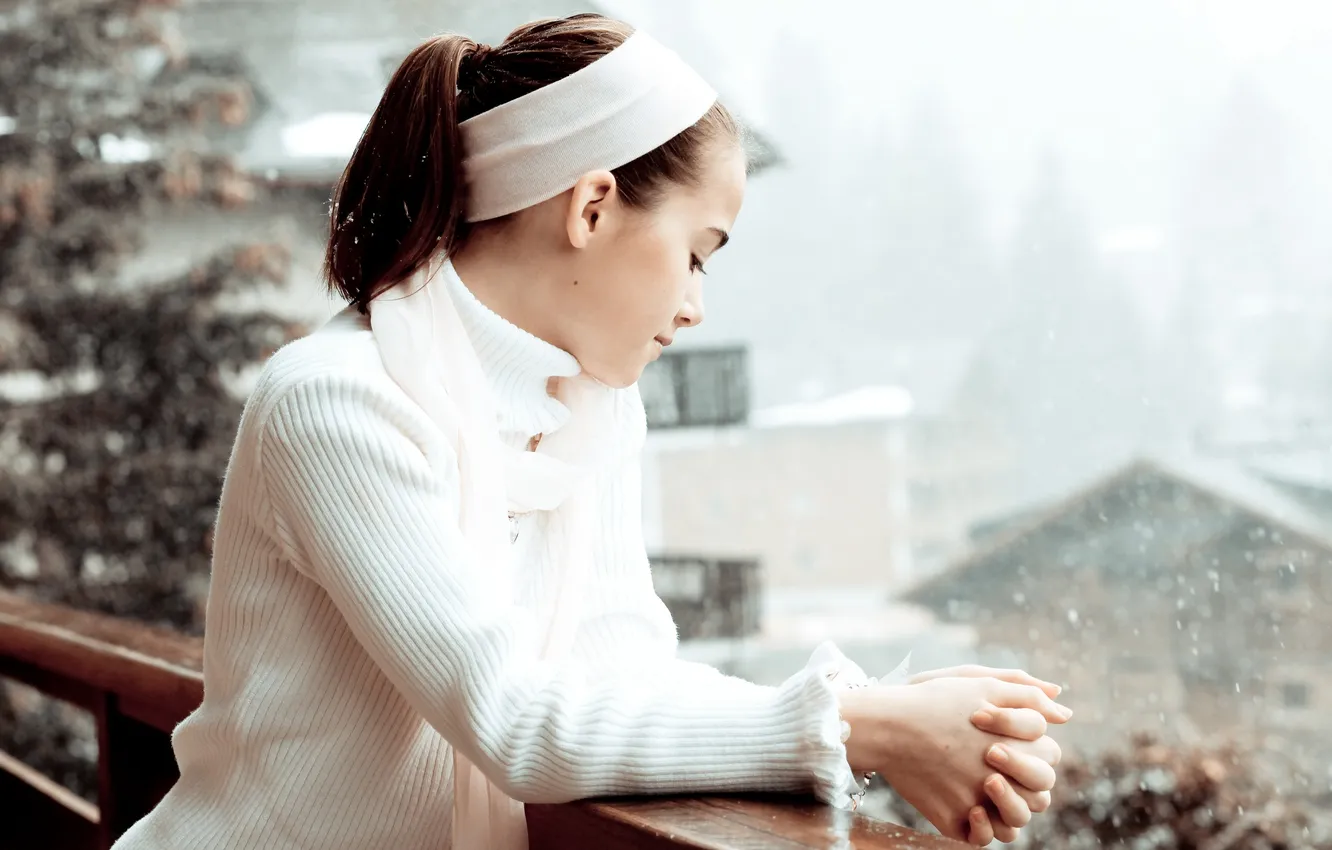 Photo wallpaper winter, look, snow, hope, girl, waiting, Waiting love