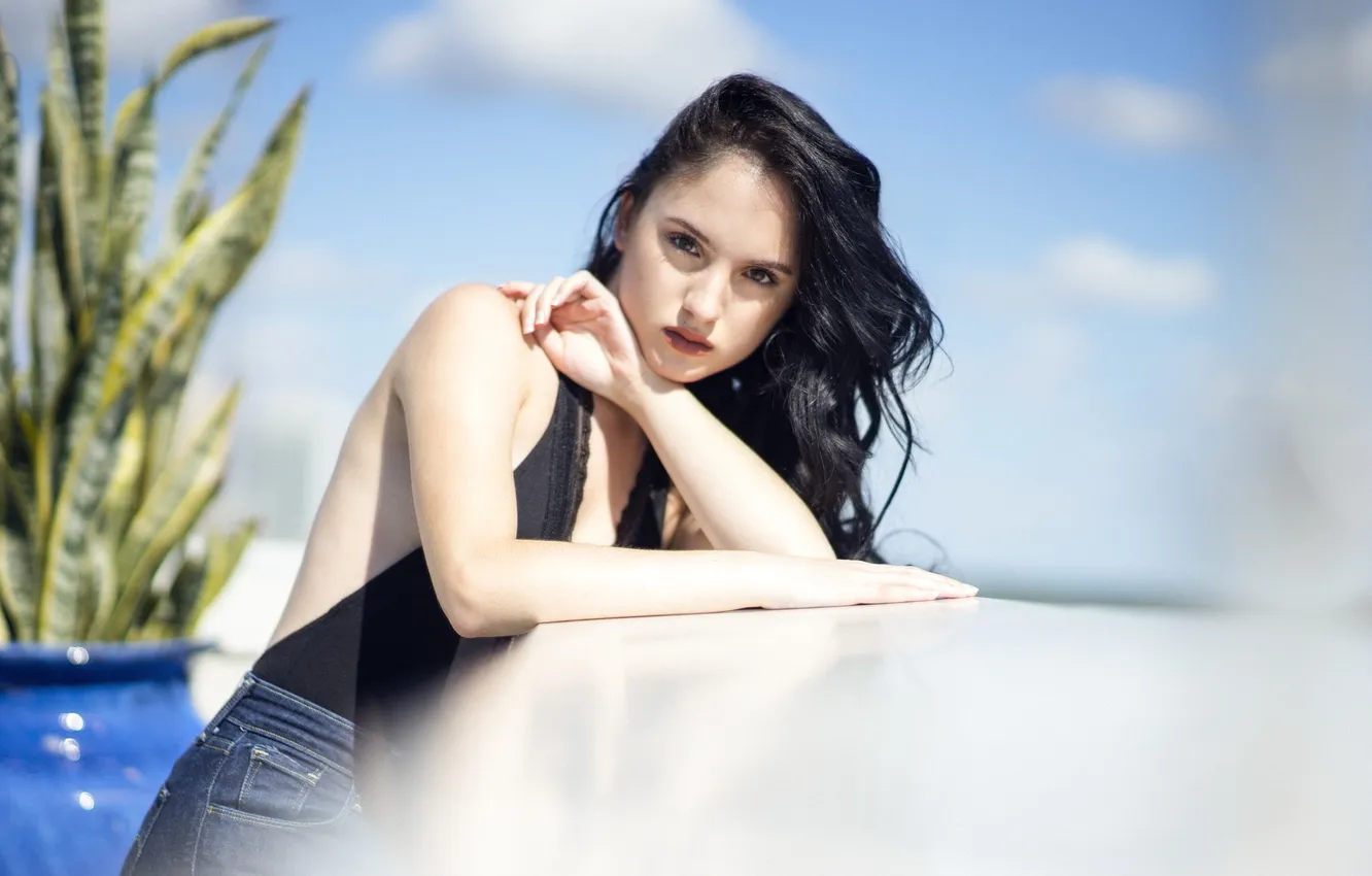 Photo wallpaper pose, brunette, Sarah Flanagan