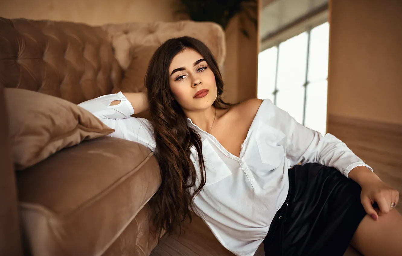 Photo wallpaper girl, pose, sofa, skirt, makeup, brunette, blouse, shoulders