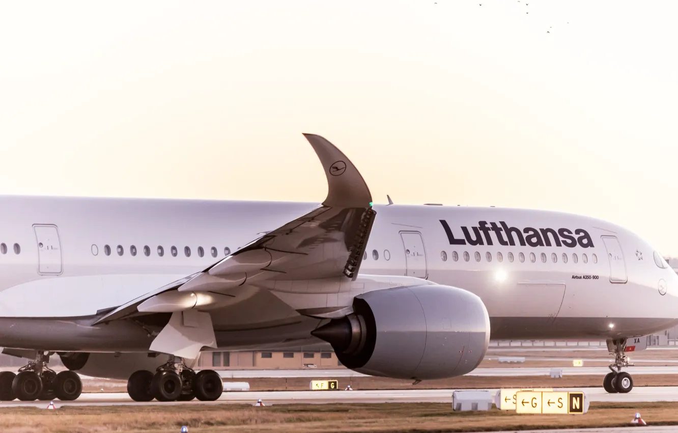 Photo wallpaper wings, Board, the plane, liner, Lufthansa, Airbus, Airbus A350-900, A350