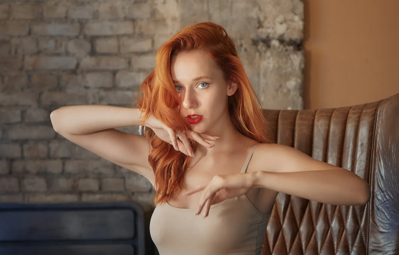 Photo wallpaper girl, beautiful, model, women, face, redhead, sitting, freckles