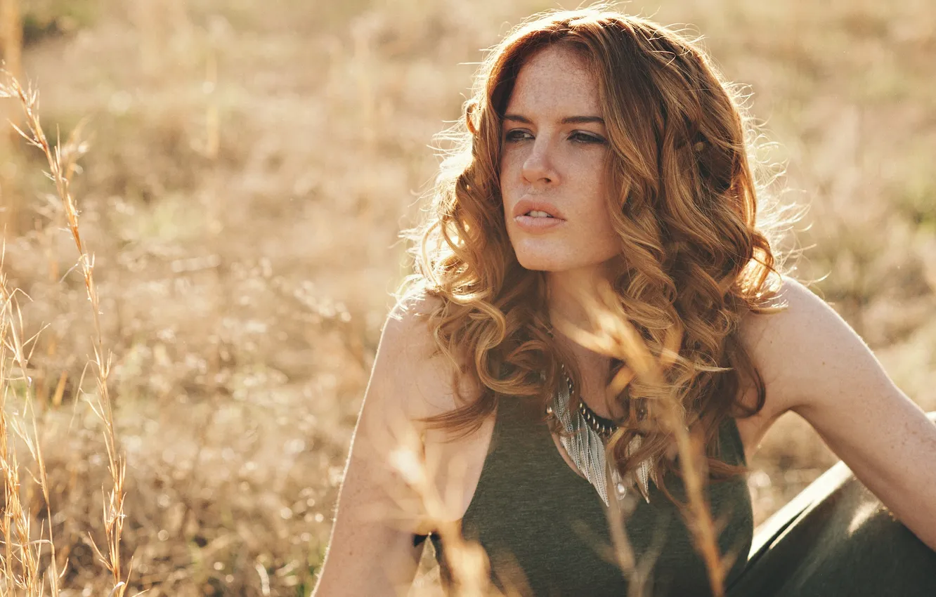 Photo wallpaper look, girl, freckles, curls