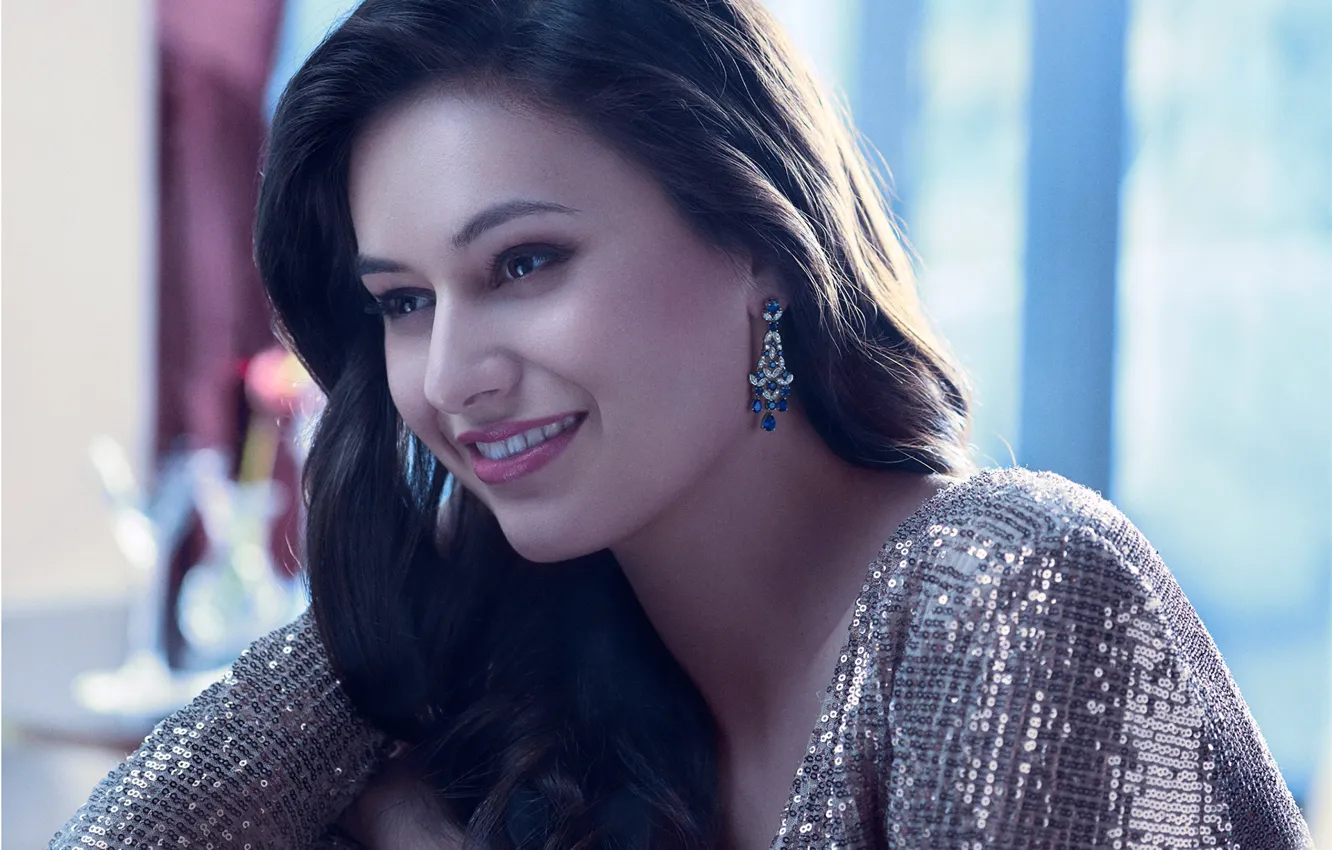 Photo wallpaper girl, hot, sexy, fashion, eyes, smile, beautiful, figure