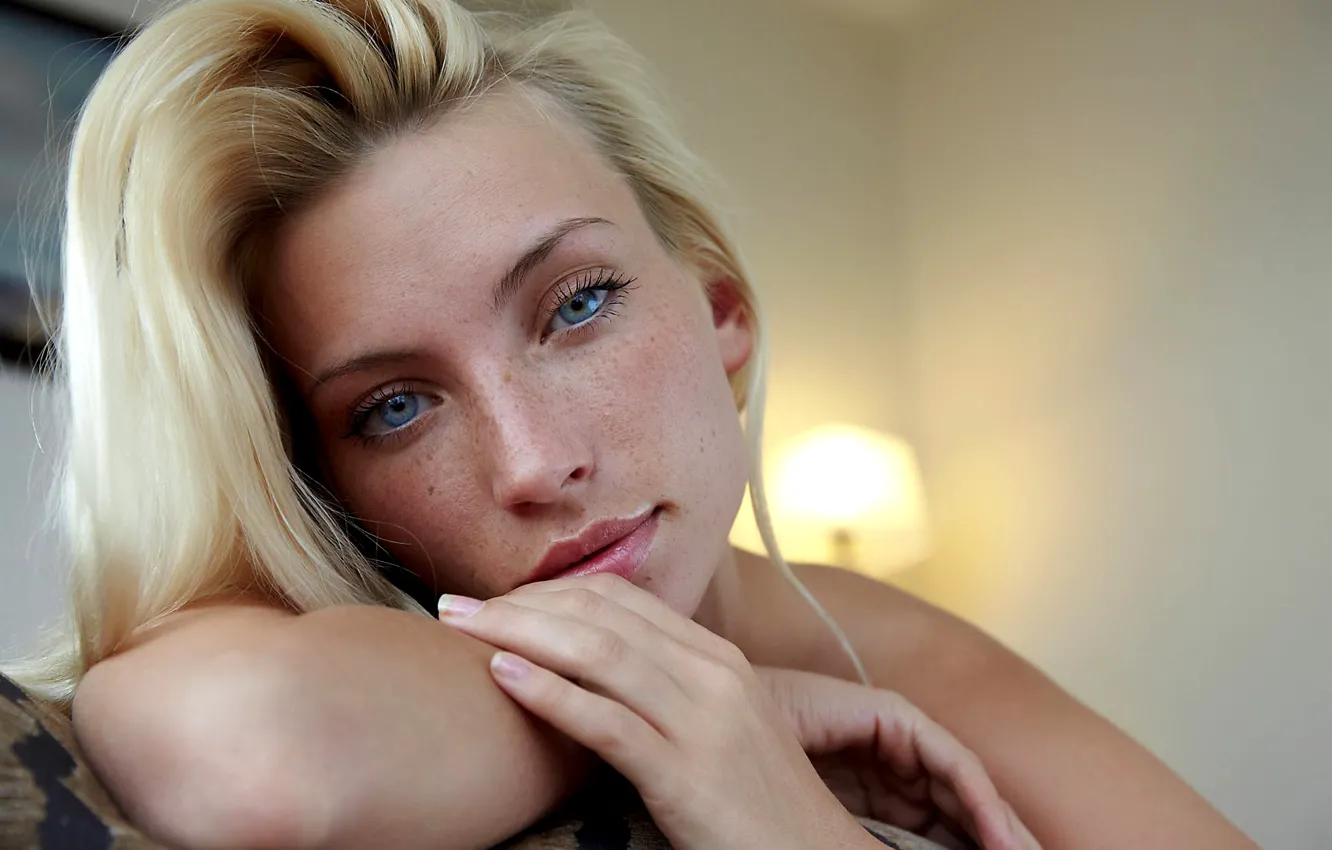 Photo wallpaper girl, blue eyes, photos, model, lips, face, blond, portrait