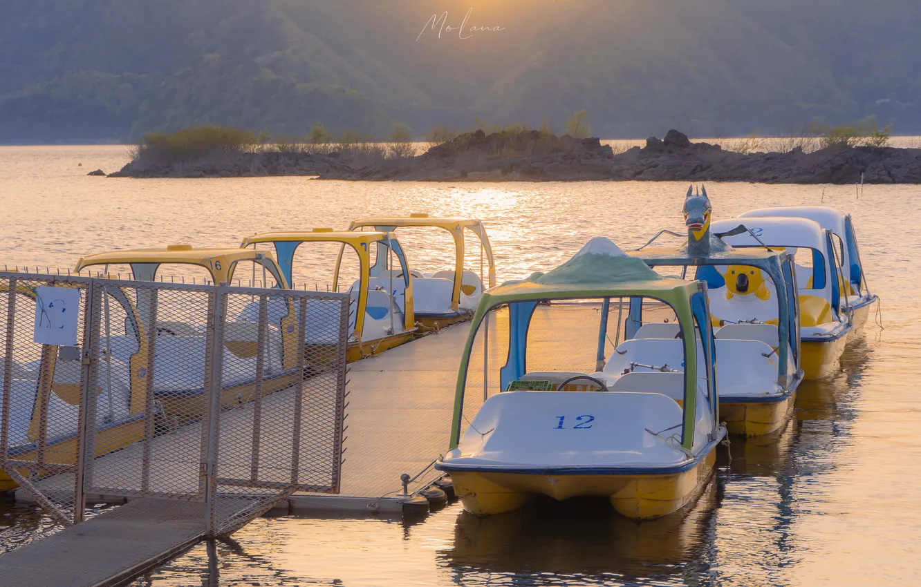 Photo wallpaper boat, morning, pierce