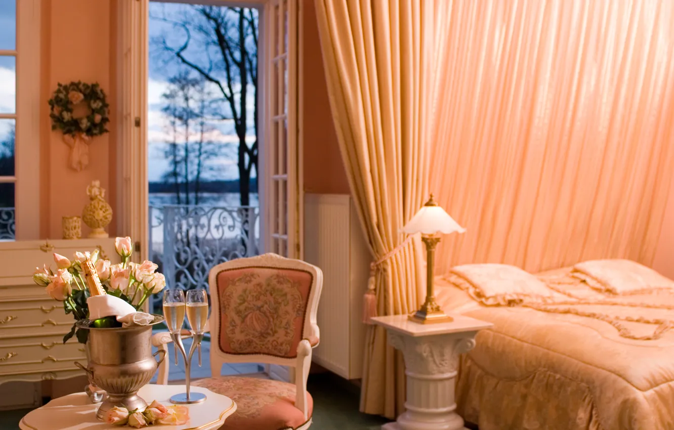 Photo wallpaper flowers, the evening, champagne