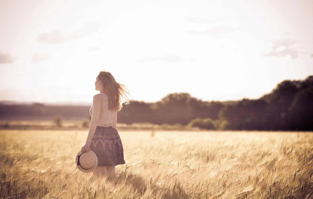 Photo wallpaper field, girl, hat