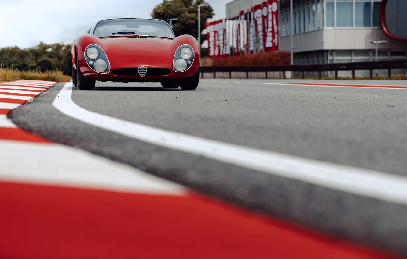 Photo wallpaper Alfa Romeo, 1967, racing track, 33 Road, Type 33, Alfa Romeo 33 Stradale Prototype