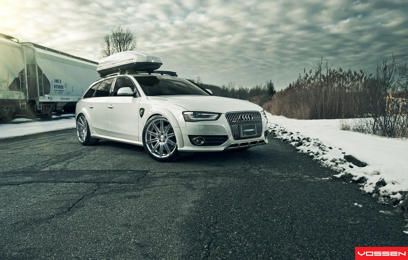 Photo wallpaper machine, auto, the sky, trees, Audi, auto, Vossen, Wheels