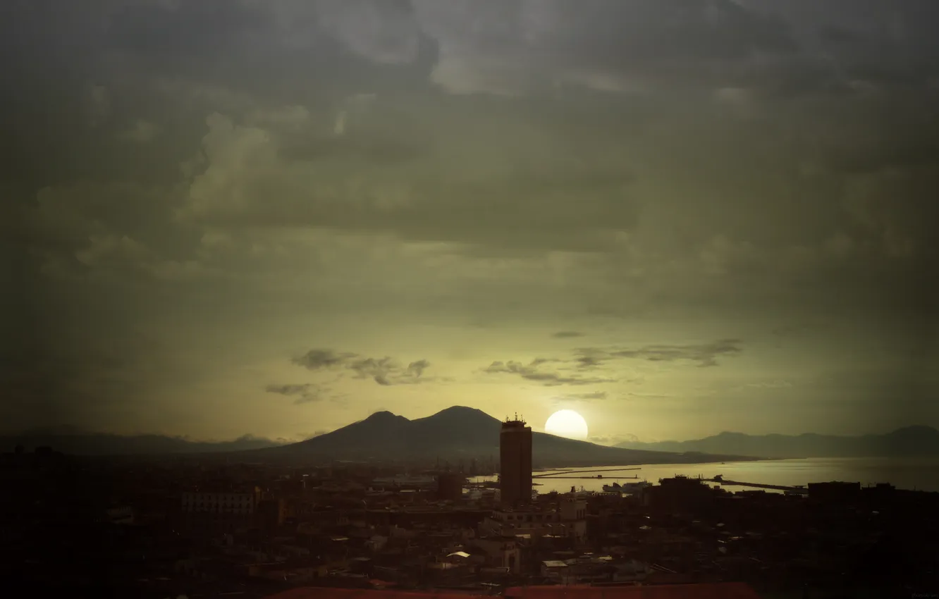 Photo wallpaper the sun, the city, photo, building, treatment, skyscrapers, skyscrapers