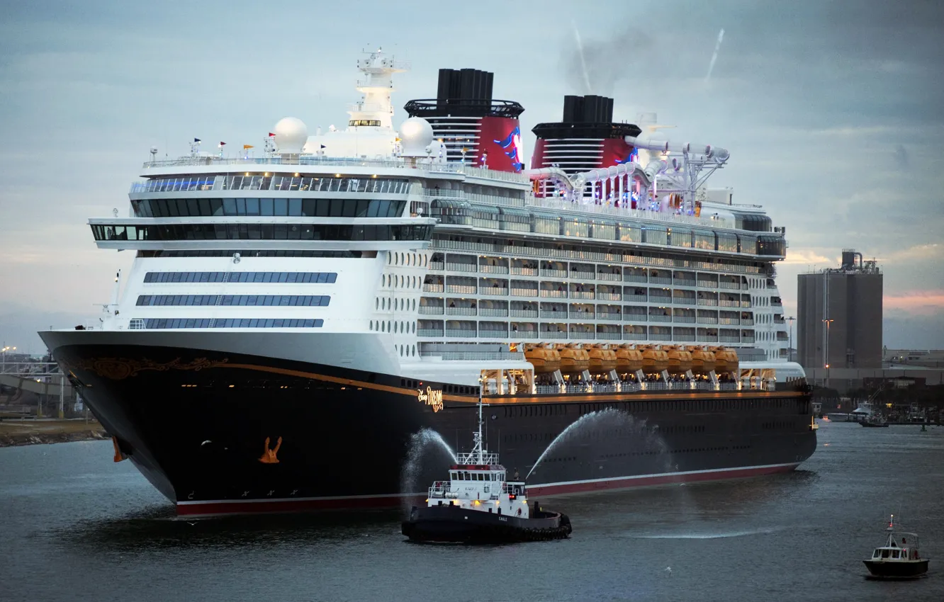 Photo wallpaper Sea, Liner, The ship, Disney, Passenger, Dream, Tank, Passenger liner
