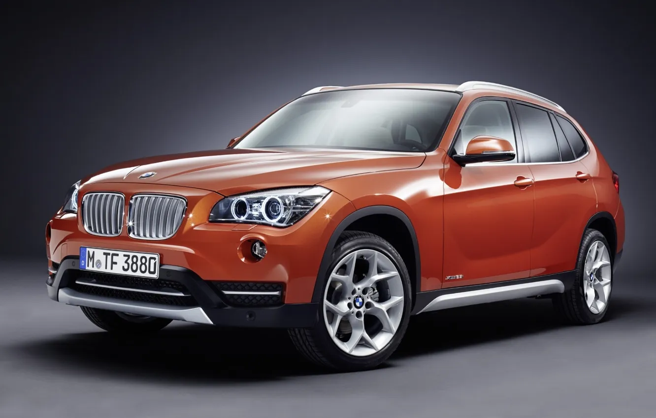 Photo wallpaper background, BMW, BMW, jeep, drives, the front, crossover, икс1