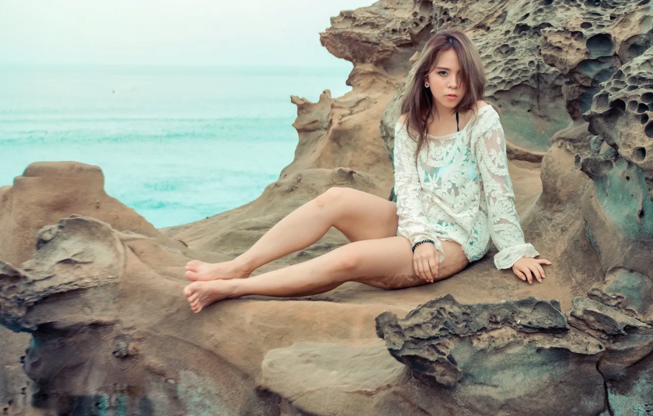 Photo wallpaper girl, shore, Asian