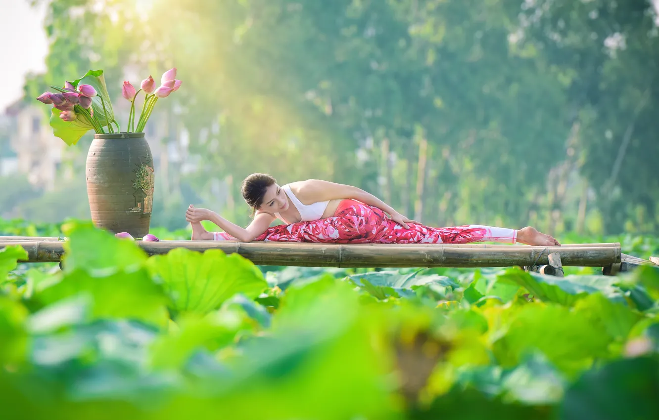 Photo wallpaper girl, nature, gymnastics, yoga, legs, Asian, stretching