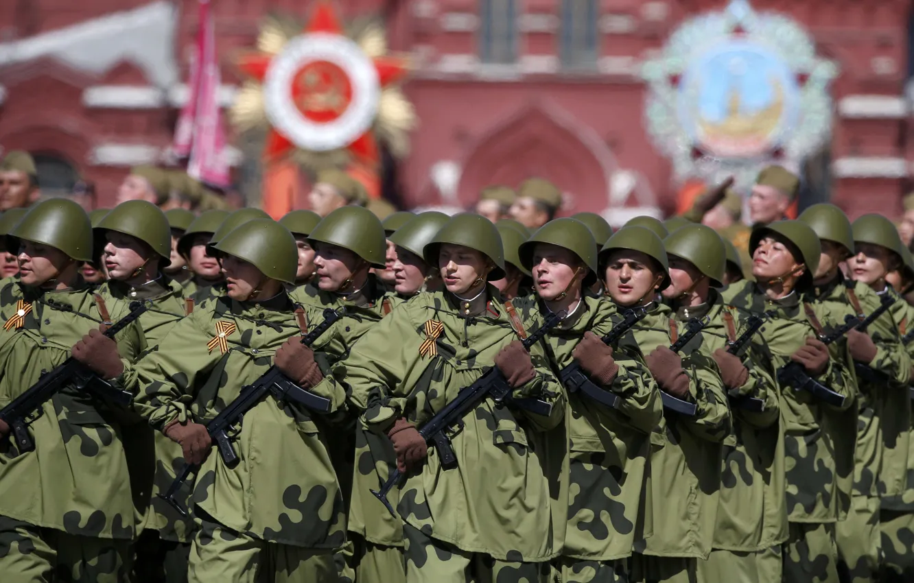 Photo wallpaper holiday, victory day, soldiers, form, the ranks, red square, May 9
