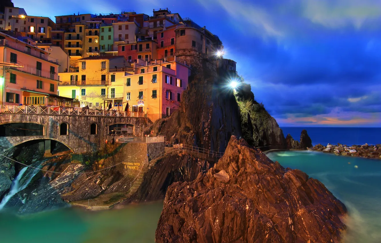 Photo wallpaper landscape, the city, stones, rocks, shore, building, home, Italy