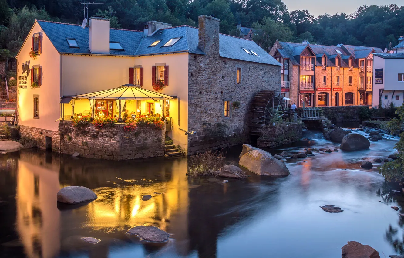 Photo wallpaper trees, lights, stones, France, home, the evening, cafe, river