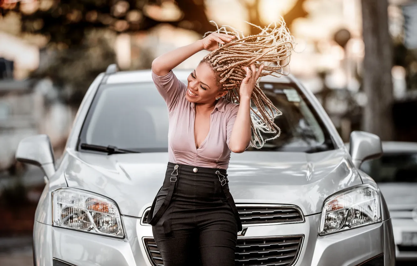 Photo wallpaper machine, girl, mood, laughter, car, dreadlocks, black, African-American