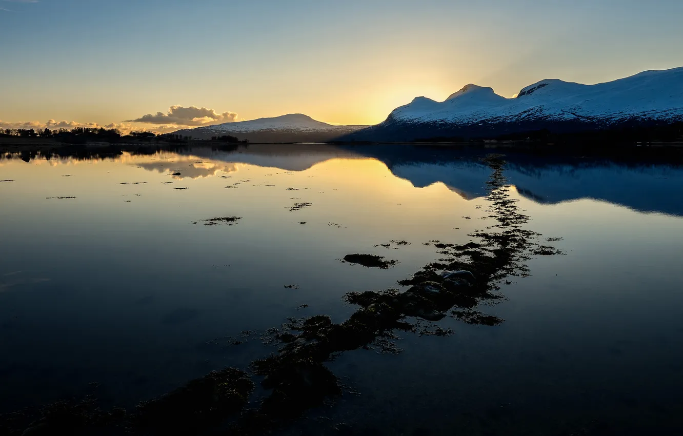 Photo wallpaper morning, reflection, snow, mountains, winter, light, shore, tops