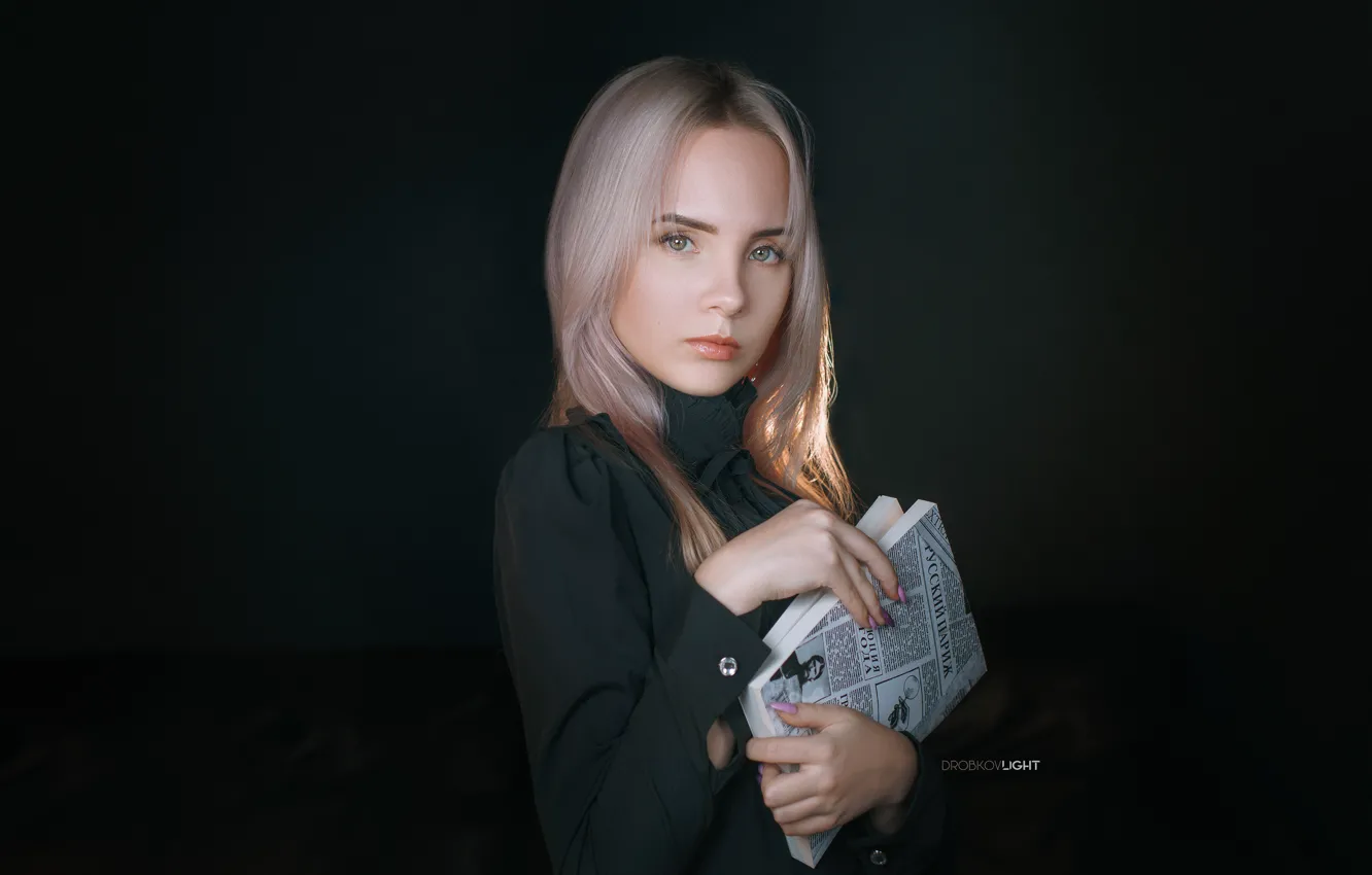 Photo wallpaper look, pose, background, portrait, hands, makeup, dress, hairstyle