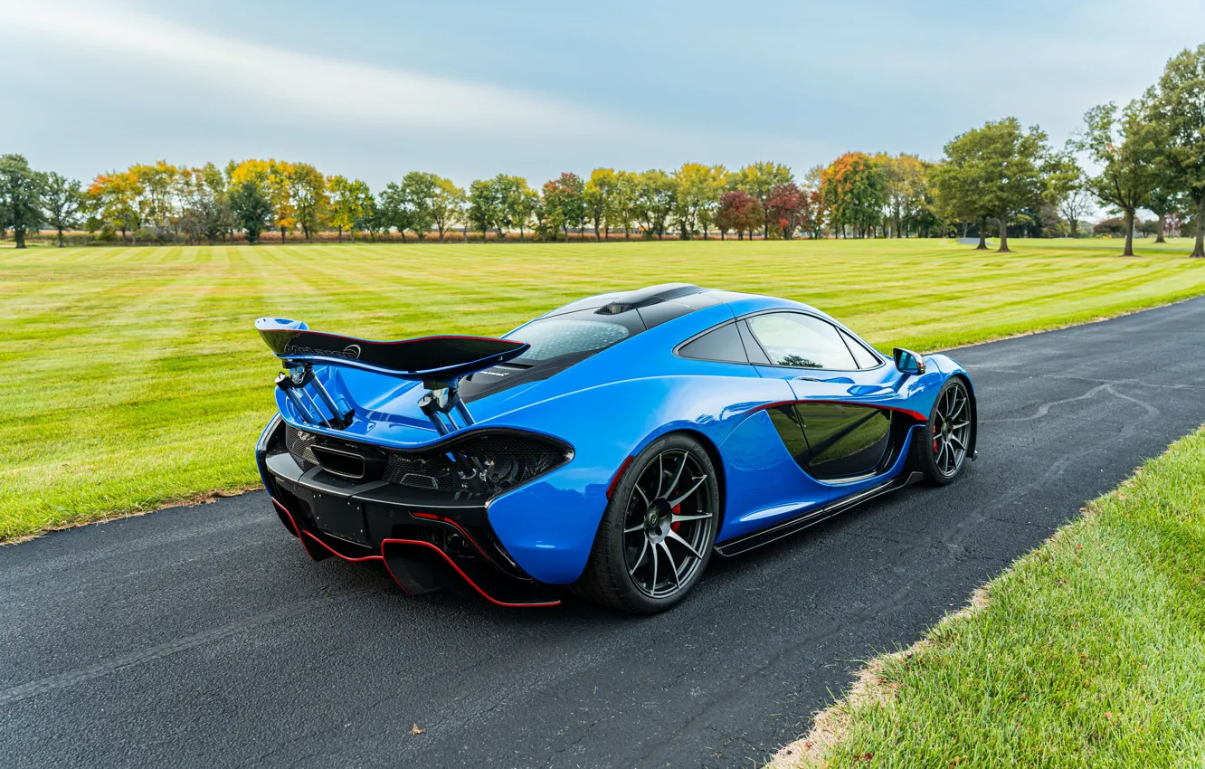 Photo wallpaper McLaren, McLaren P1, rear view, P1