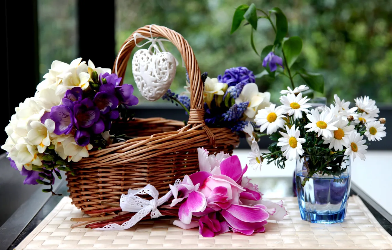 Photo wallpaper water, flowers, glass, chamomile, basket, heart, freesia, hyacinths