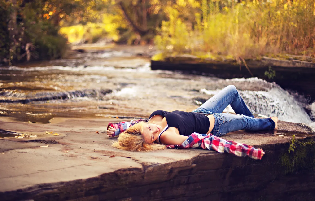Photo wallpaper water, girl, jeans, photographer, girl, shirt, Brian Storey, Kailee